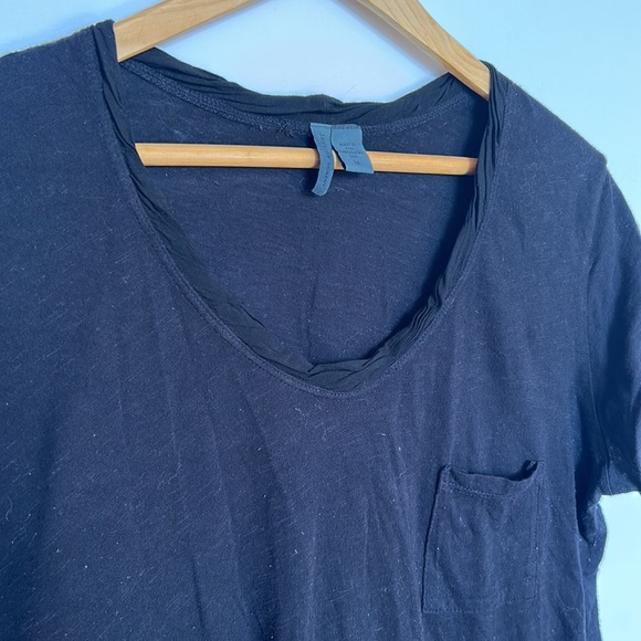 Left of Centre black t shirt from Anthropologie - Picture 2 of 6